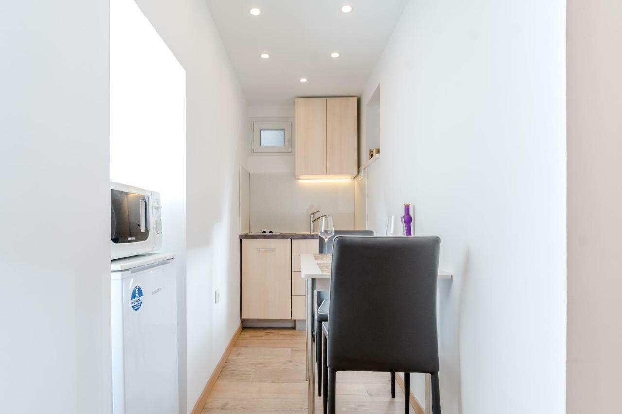 2 Apartmans "Metro" And "Gum" Lejlighed Split Eksteriør billede