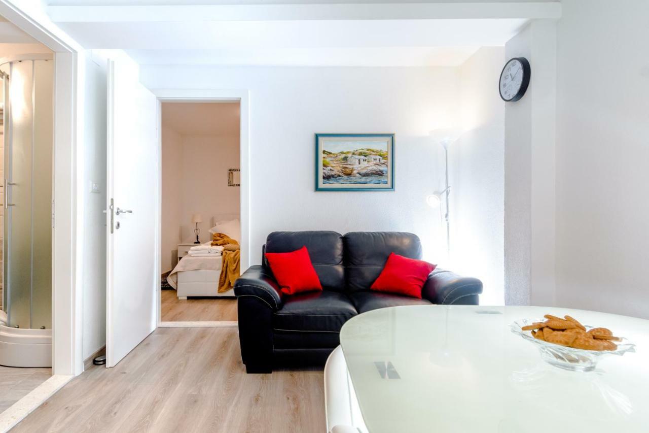 2 Apartmans "Metro" And "Gum" Lejlighed Split Eksteriør billede